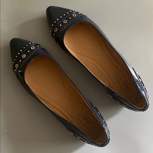 Bass-Layla Pointed Flats